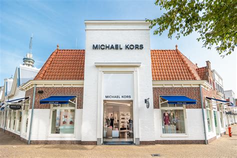 sluitingstijd michael kors bataviastad|Michael Kors Outlet .